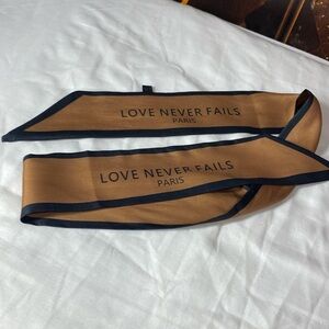Love never fail twill